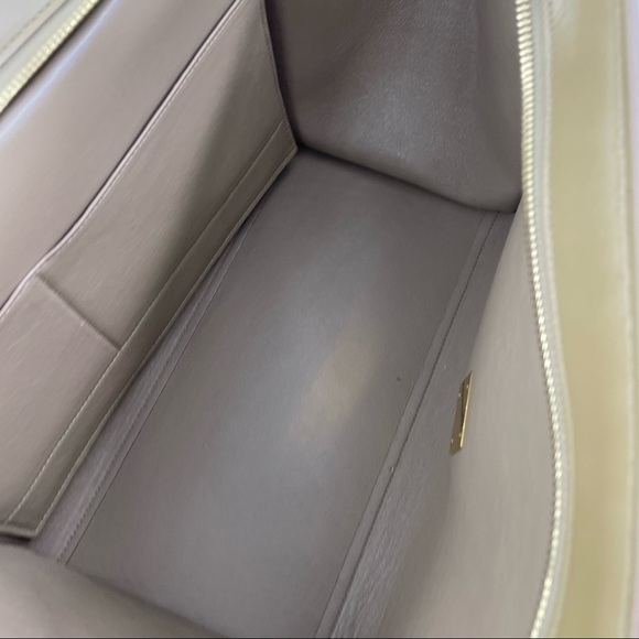 LIKE NEW Celine Trapeze Medium Bicolor Leather Bag - Picture 14 of 16